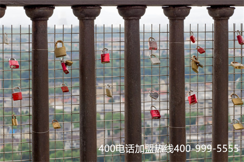 (400電話申請費用要多少)(400電話的費用優勢是什么？)