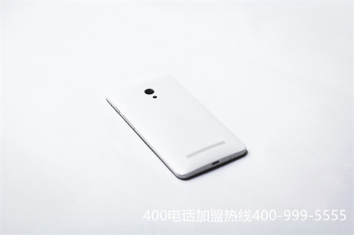 (400的服務電話)(企業應該如何選擇400電話運營商外包服務公司？)
