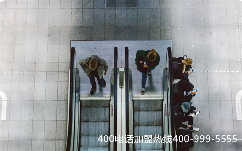 (400電話怎么收費?)(400電話申請怎么做，才會得到令人滿意的效果？)