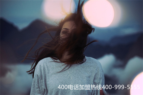 (武漢400電話(huà)怎么申請(qǐng) 費(fèi)用)(辦理400電話(huà)有哪些功能是免費(fèi)的？)